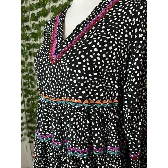 Savanna Jane Embroidered Top - Picture 3 of 6